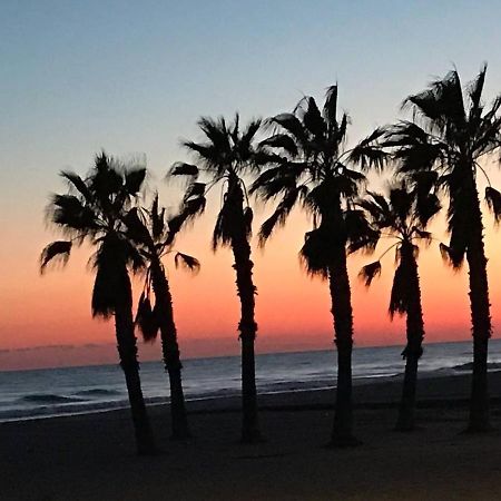 Apartamento Cerca Playa Con Balcon Y Bbq كالافيل المظهر الخارجي الصورة